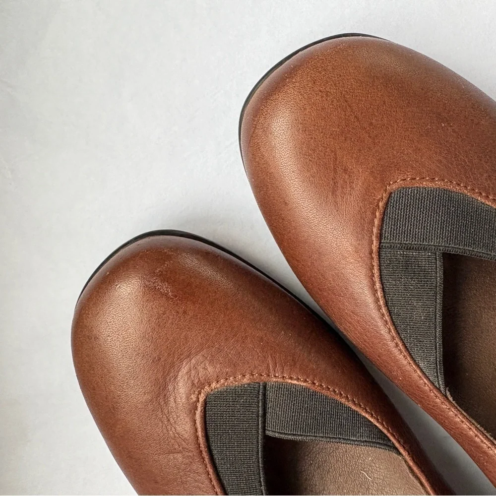 Wolky Comfort Shoes sz 8 Brown Leather Ballet Slip on Heels Walking